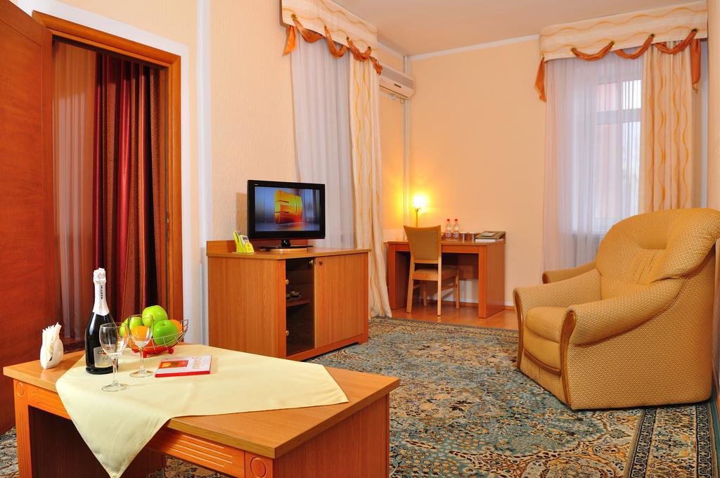 Altyn Dala Hotel Asztana Szoba fotó